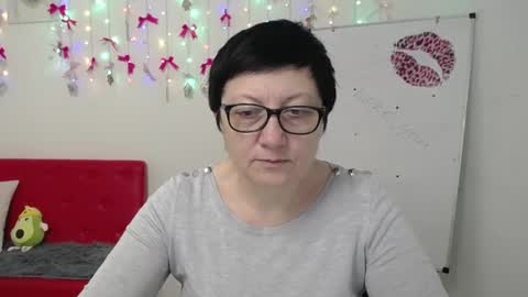 Emily online show from April 19, 2026, 5:18 am