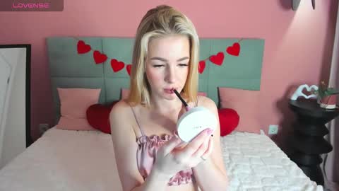 emilymagnificent online show from February 10, 2026, 1:43 am