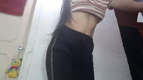 Snapshot of emilymonroe20 chatting on November 13, 2025, 4:06 pm Nickole online show from November 13, 2025, 4:06 pm