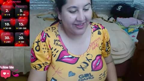 Snapshot of emilynessa_ chatting on February 14, 2026, 9:44 pm emily nessa online show from February 14, 2026, 9:44 pm