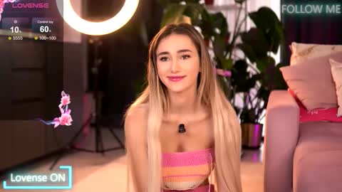 Emily online show from September 13, 2025, 6:02 am