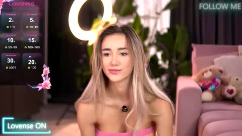 Emily online show from September 27, 2025, 6:18 am