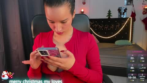 emilyrousex online show from December 30, 2024, 3:35 pm