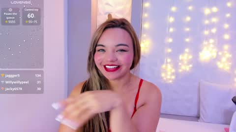 Snapshot of emilyrouss_ chatting on December 29, 2024, 1:24 am EMILY online show from December 29, 2024, 1:24 am