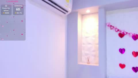 Snapshot of emilyrouss_ chatting on February 12, 2025, 7:56 pm EMILY online show from February 12, 2025, 7:56 pm