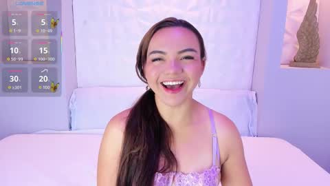 Snapshot of emilyrouss_ chatting on November 4, 2025, 7:13 pm EMILY online show from November 4, 2025, 7:13 pm