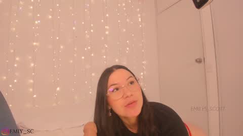 Emy  online show from January 27, 2025, 2:02 pm