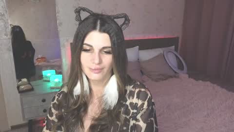 Emily online show from December 15, 2024, 8:52 am