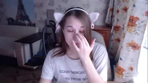 Snapshot of emilyway chatting on December 13, 2024, 8:51 am emilyway online show from December 13, 2024, 8:51 am