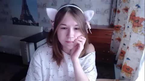 Snapshot of emilyway chatting on December 16, 2024, 9:03 am emilyway online show from December 16, 2024, 9:03 am