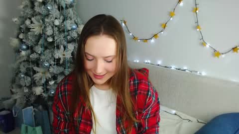 Snapshot of emilyxgrasez chatting on January 4, 2025, 1:42 am Emily online show from January 4, 2025, 1:42 am
