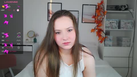 Snapshot of emilyxgrasez chatting on February 4, 2025, 7:07 am Emily online show from February 4, 2025, 7:07 am