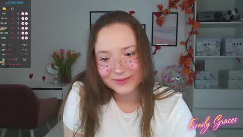 Snapshot of emilyxgrasez chatting on March 8, 2025, 3:17 am Emily online show from March 8, 2025, 3:17 am