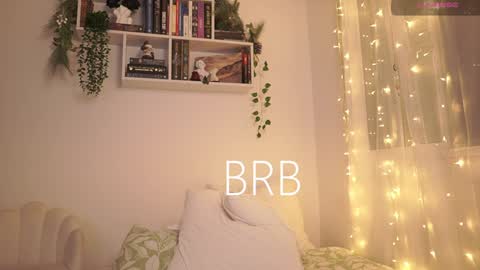 IG thickemmsss online show from December 2, 2024, 10:01 pm