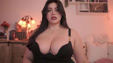 IG thickemmsss online show from April 1, 2026, 4:48 pm