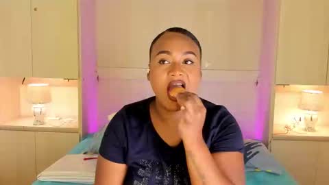 Emily online show from February 5, 2026, 8:02 pm