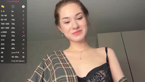 Nadya online show from October 20, 2025, 12:22 am