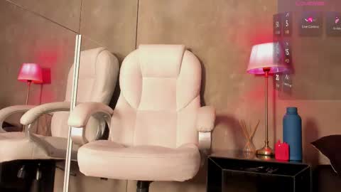 emir_ozan online show from March 4, 2026, 9:21 pm