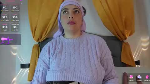 emira199 online show from September 16, 2025, 7:59 pm