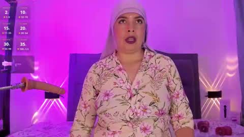 emira199 online show from October 7, 2025, 8:17 pm