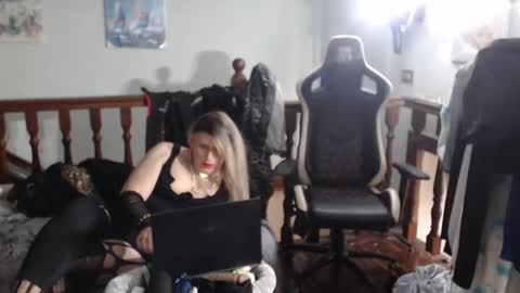 emma online show from March 10, 2025, 6:05 am