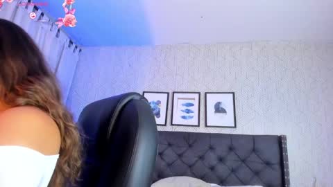 Emma online show from February 7, 2025, 3:41 pm