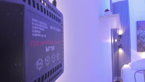 Alice online show from November 24, 2025, 12:05 pm