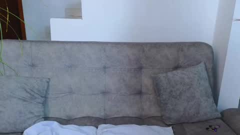 Emma Blue  modelo independiente online show from March 7, 2025, 5:40 am