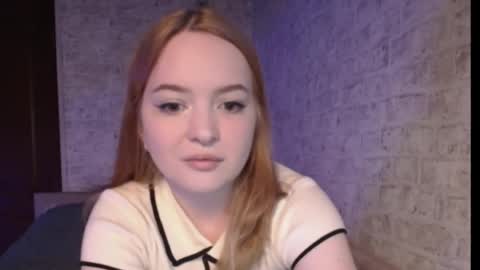 Snapshot of emma_blush69 chatting on May 15, 2026, 9:27 am Emma and July online show from May 15, 2026, 9:27 am