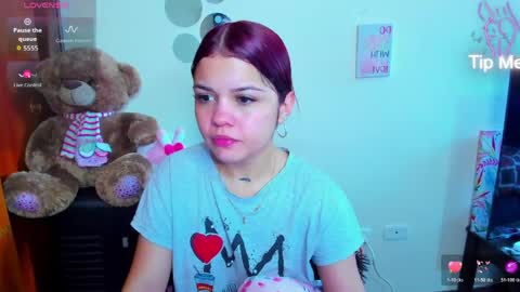 emma_boo_ online show from April 1, 2026, 3:20 pm