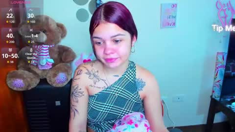emma_boo_ online show from April 5, 2026, 2:47 pm