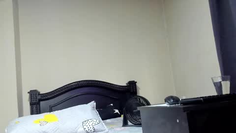 ALBA  online show from April 19, 2026, 10:01 pm