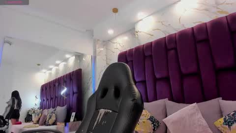 pau online show from November 23, 2025, 3:01 pm