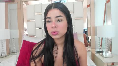 Emma Castillo online show from March 1, 2025, 8:53 pm