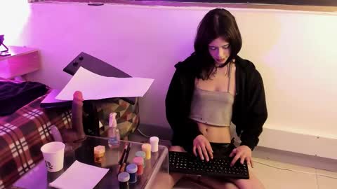 Emma Or you can call me cutie online show from March 5, 2026, 6:59 pm