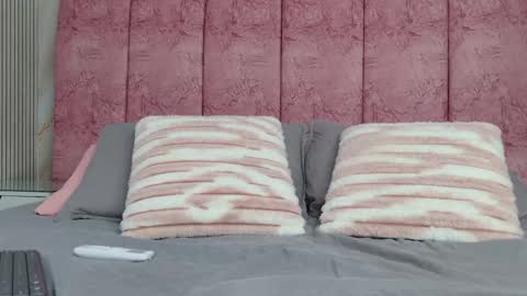 Emma online show from April 10, 2026, 3:56 am