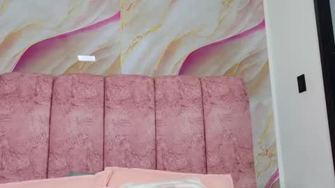 Emma online show from April 21, 2026, 3:02 am