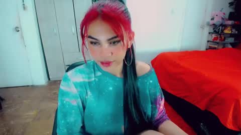 Snapshot of emma_diva chatting on June 2, 2026, 5:59 pm emma online show from June 2, 2026, 5:59 pm