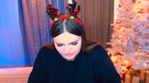 Snapshot of emma_dorn chatting on December 26, 2024, 8:39 am Eva online show from December 26, 2024, 8:39 am