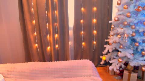 Snapshot of emma_dorn chatting on December 27, 2024, 8:02 am Eva online show from December 27, 2024, 8:02 am