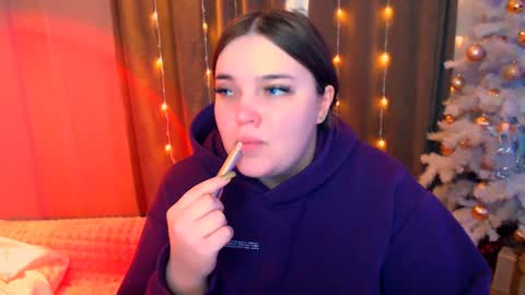 Snapshot of emma_dorn chatting on December 28, 2024, 6:28 am Eva online show from December 28, 2024, 6:28 am