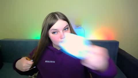 Snapshot of emma_dorn chatting on February 15, 2025, 5:19 am Eva online show from February 15, 2025, 5:19 am