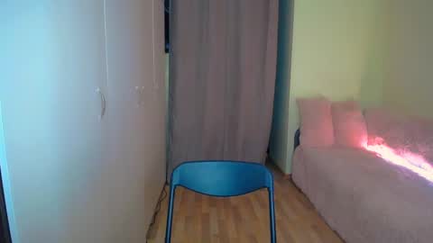 Snapshot of emma_dorn chatting on February 26, 2025, 2:14 pm Eva online show from February 26, 2025, 2:14 pm