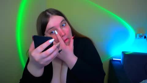 Snapshot of emma_dorn chatting on September 14, 2025, 8:57 am Eva online show from September 14, 2025, 8:57 am