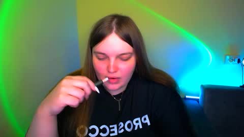Snapshot of emma_dorn chatting on September 22, 2025, 7:38 pm Eva online show from September 22, 2025, 7:38 pm