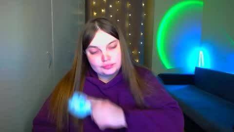 Snapshot of emma_dorn chatting on October 14, 2025, 5:58 pm Eva online show from October 14, 2025, 5:58 pm