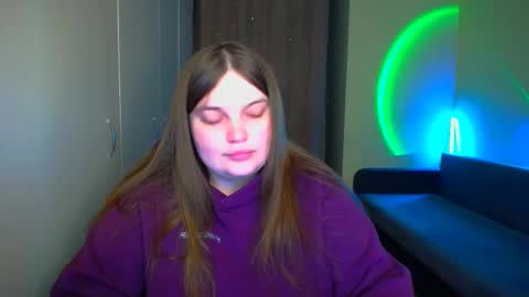 Snapshot of emma_dorn chatting on October 21, 2025, 5:19 am Eva online show from October 21, 2025, 5:19 am