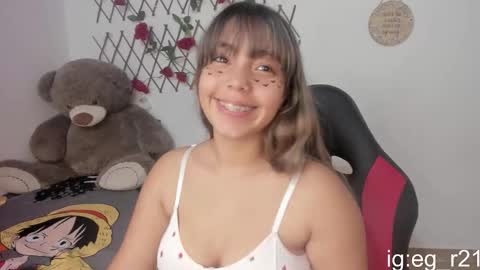 emma_grayys online show from November 23, 2025, 5:40 am