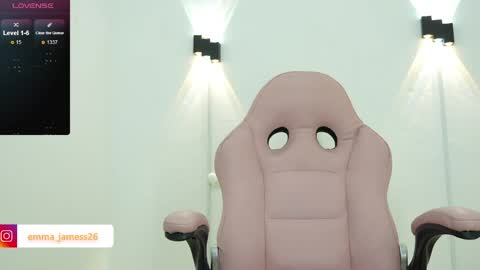 emma_jamess online show from May 14, 2026, 3:46 am