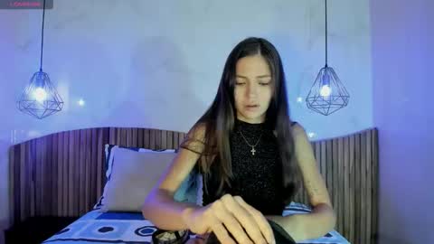 emma_jhoons online show from September 25, 2025, 11:03 am